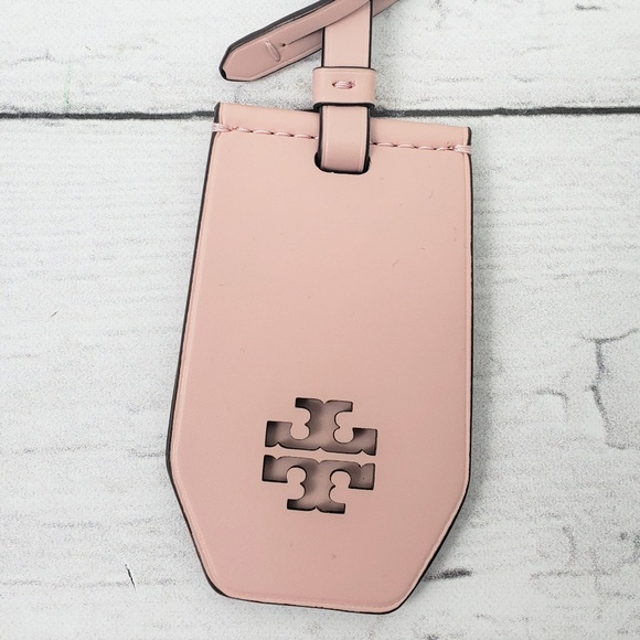 Tory burch luggage tag Clearance